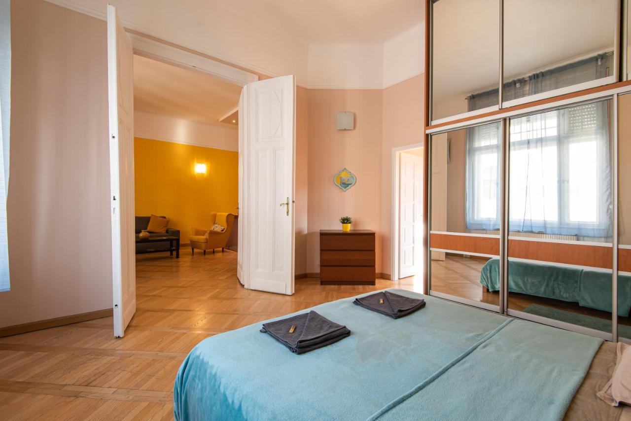 Patrik'S Budapest Center Apartment Zewnętrze zdjęcie